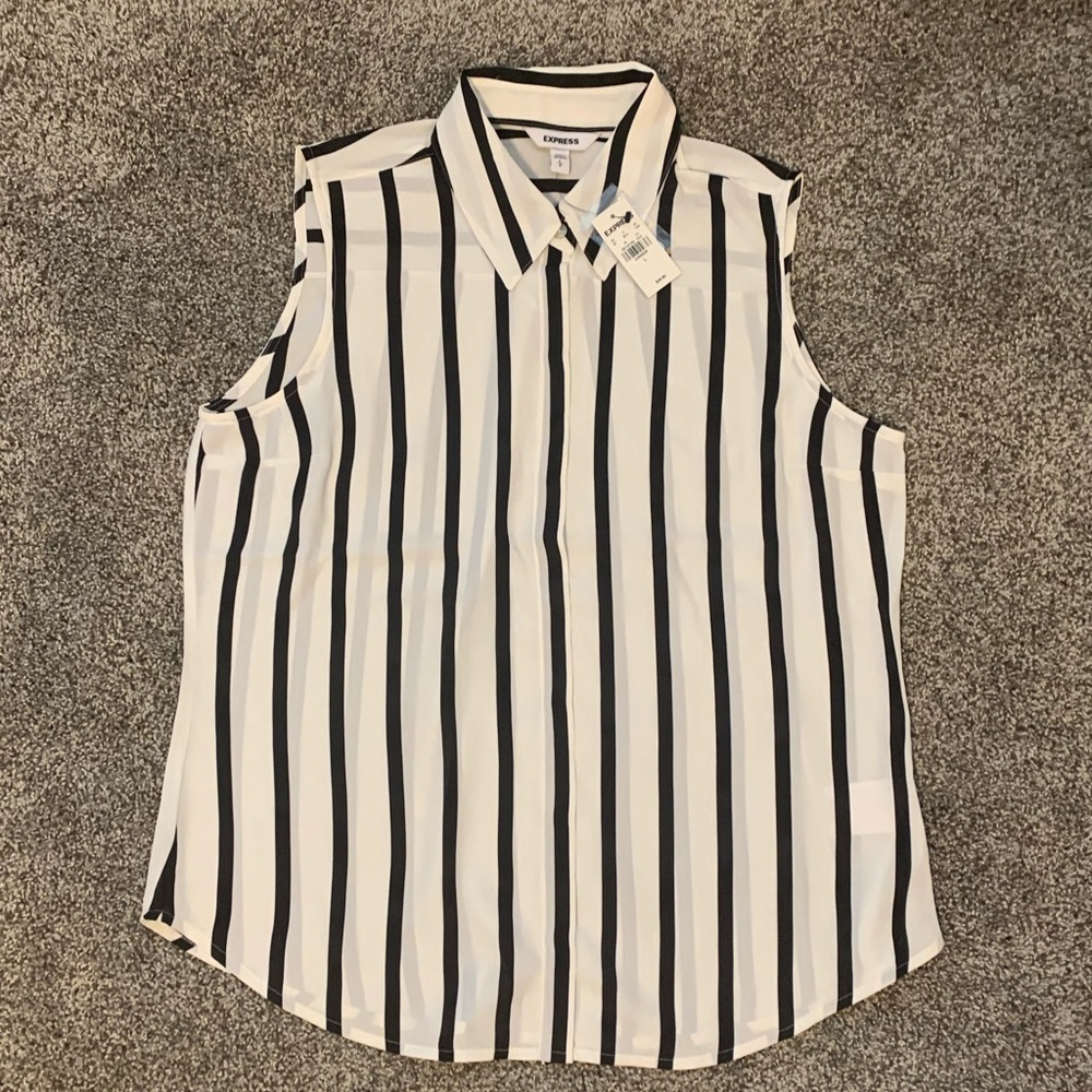 Express button down sleeveless top